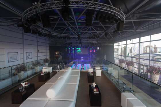 Verdiepingsvloer/Mezzanine event Neptunus