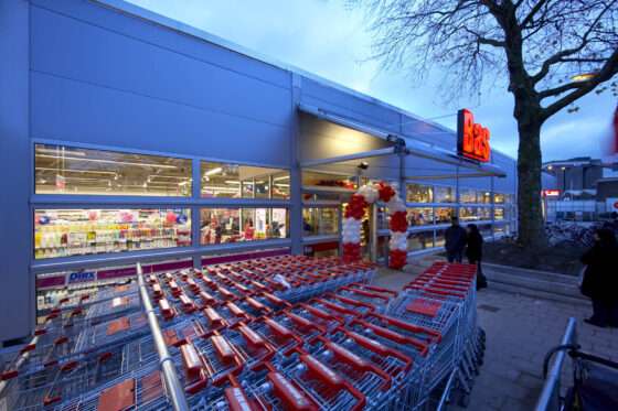 Neptunus Evolution Supermarkt Bas Schiedam tijdelijke supermarkt