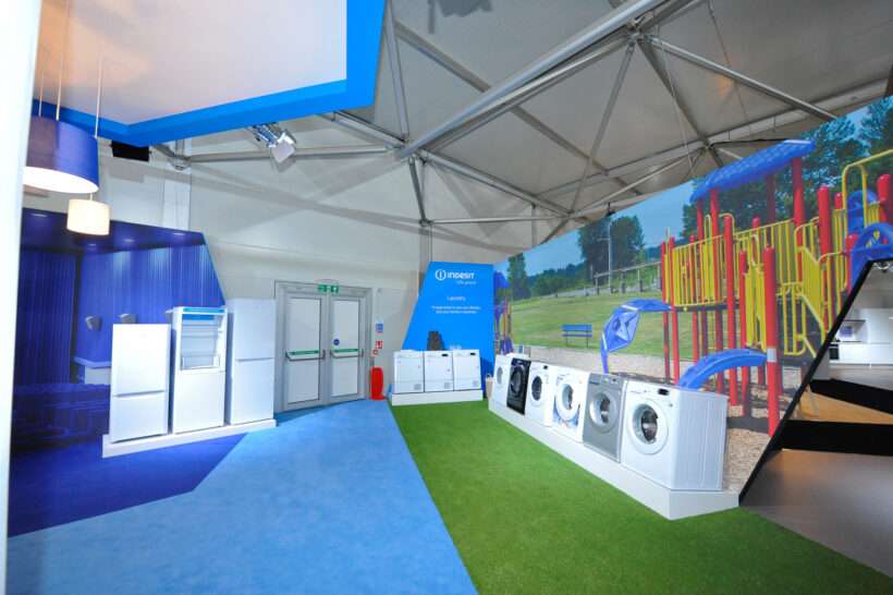 Neptunus-Evolution-Whirlpool-Peterborough-tijdelijke-showroom